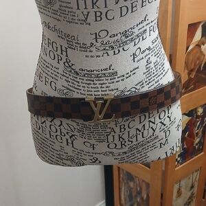 Louis Vuitton Damier Belt with Gold LV Buckle